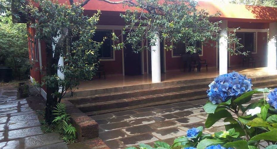 Whistling Woods, Amboli 3